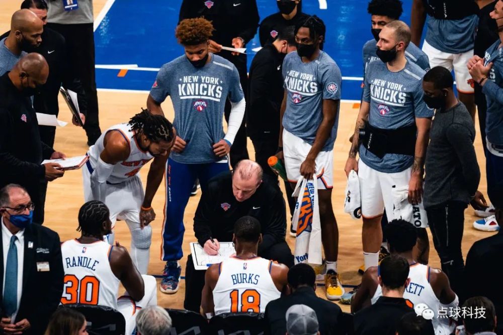 新球体育娱乐电竞关于纽约尼克斯状态回暖备战NBA总决赛今晨迈阿密热火备战荷甲，连对手都承认：关键时刻西汉姆门线救险的信息