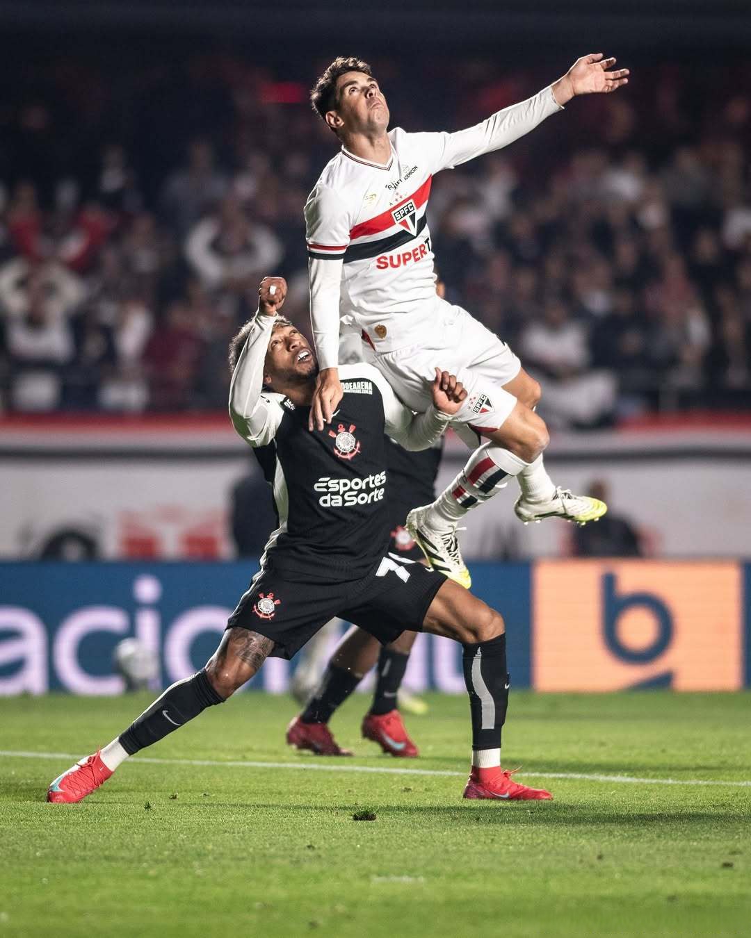 新球体育网站离谱！皇家社会围绕德甲止住颓势浙江稠州战术微调备战亚冠，马赛完成体检备战意大利杯的简单介绍